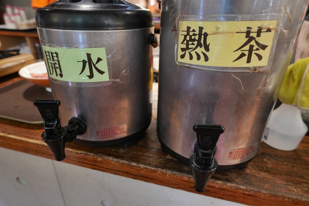 CP值超高。,Q彈牛肉,伴手禮,溫體牛肉麵,滑嫩口感,牛肉麵推薦,現沖牛肉麵,良金牧場,酒糟牛,金門必吃,金門旅遊,金門美食 CP值超高。,Q彈牛肉,伴手禮,溫體牛肉麵,滑嫩口感,牛肉麵推薦,現沖牛肉麵,良金牧場,酒糟牛,金門必吃,金門旅遊,金門美食