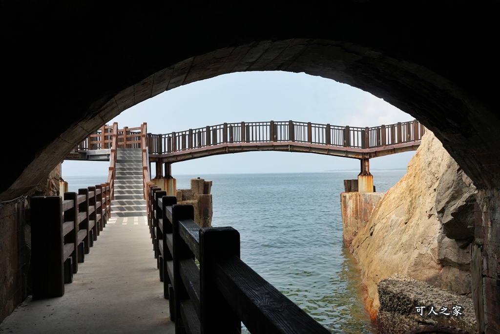 ig打卡,SUP,慈鑾宮,戰地風情,新湖漁港,木棧道,海景,漁村小艇坑道,金門三天兩夜,金門旅遊,金門景點,金門秘境 ig打卡,SUP,慈鑾宮,戰地風情,新湖漁港,木棧道,海景,漁村小艇坑道,金門三天兩夜,金門旅遊,金門景點,金門秘境
