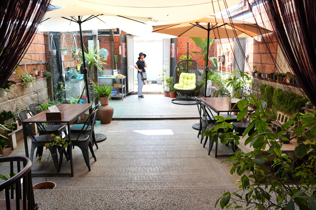 懷舊料理,滷肉飯,紫微庭園美食,金寧鄉美食,金門古厝餐廳,金門必吃,金門旅遊,金門紫微庭園美食:美到哭!古厝秘境裡藏著超銷魂滷肉飯,金門必訪的味蕾與視覺雙重饗宴!,金門美食,麵線 懷舊料理,滷肉飯,紫微庭園美食,金寧鄉美食,金門古厝餐廳,金門必吃,金門旅遊,金門紫微庭園美食:美到哭!古厝秘境裡藏著超銷魂滷肉飯,金門必訪的味蕾與視覺雙重饗宴!,金門美食,麵線