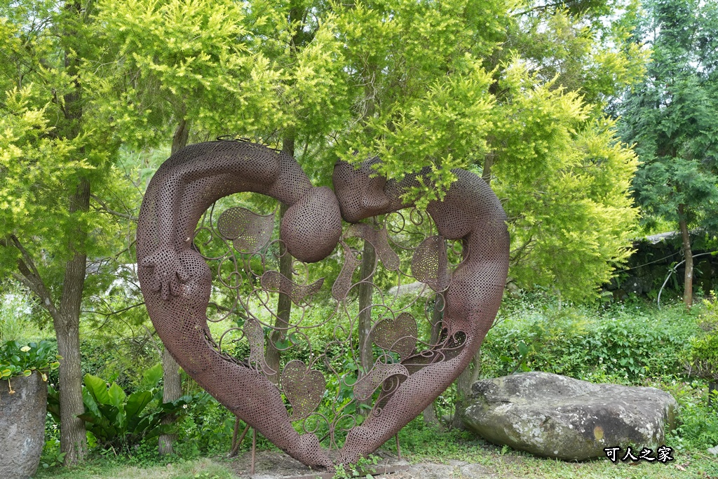 假日限定,寵物友善,森林系餐廳,歐式古堡,漫步雲端森林廚房,網美餐廳,自助沙拉吧吃到飽,苗栗三義,苗栗美食,餐廳預約