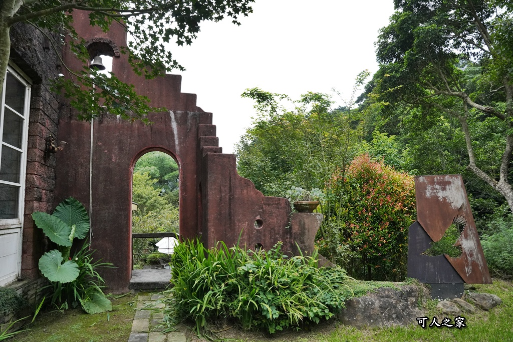 假日限定,寵物友善,森林系餐廳,歐式古堡,漫步雲端森林廚房,網美餐廳,自助沙拉吧吃到飽,苗栗三義,苗栗美食,餐廳預約