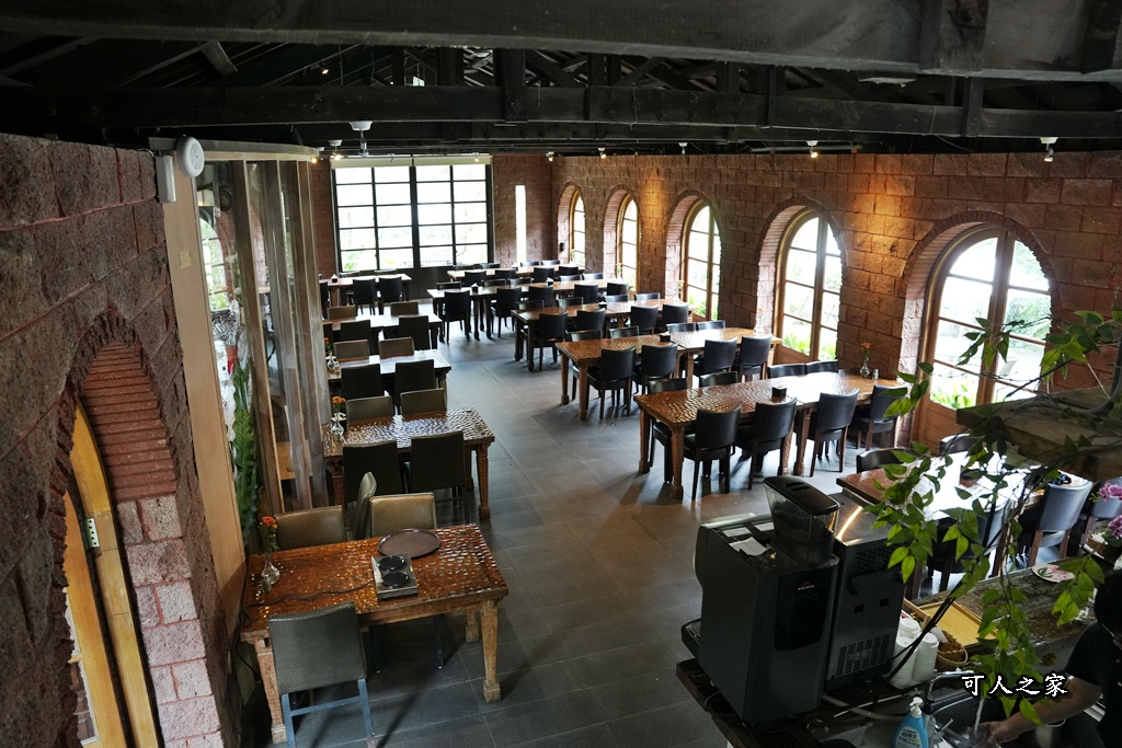 假日限定,寵物友善,森林系餐廳,歐式古堡,漫步雲端森林廚房,網美餐廳,自助沙拉吧吃到飽,苗栗三義,苗栗美食,餐廳預約