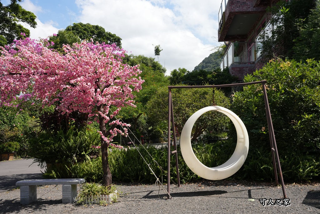 ig打卡,IG景點,三峽,三峽一日遊,三峽下午茶,三峽咖啡廳,三峽打卡,三峽景觀餐廳,三峽特色餐廳,三峽秘境,三峽美食推薦,九重葛步道,低消,免費停車,咖啡甜點,夢幻玻璃屋,大型裝置藝術,山林秘境,戶外用餐區,打卡熱點,拍照景點,新北,新北三峽,新北三峽醉月景觀餐廳,新北下午茶,新北咖啡廳,新北景點,新北約會,新開幕餐廳,景觀咖啡,景觀咖啡廳,景觀餐廳,玻璃屋,異國風情餐廳,粉紅頑皮豹,粉紅頑皮豹打卡,約會餐廳,綠意庭園,網美咖啡,網美咖啡廳,網美景點,網美餐廳,落羽松,落羽松大道,親子景點,輕食咖啡廳,醉月,醉月景觀餐廳,雙心裝置,鳶山紅樓