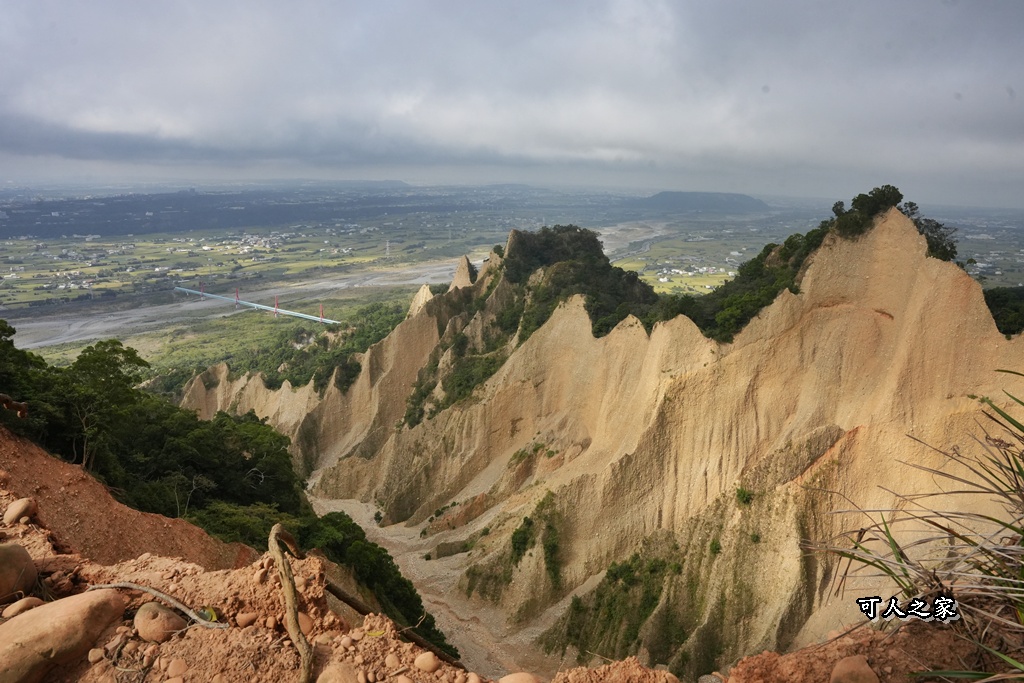 O型環狀,壯闊美景,奉茶隊,挑戰路線,火炎山大峽谷,登山健行,網美景點,苗栗一日遊,苗栗景點,苗栗火炎山步道,親子步道