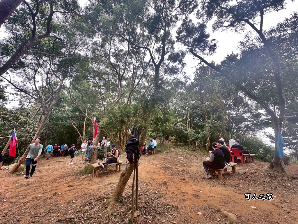 O型環狀,壯闊美景,奉茶隊,挑戰路線,火炎山大峽谷,登山健行,網美景點,苗栗一日遊,苗栗景點,苗栗火炎山步道,親子步道