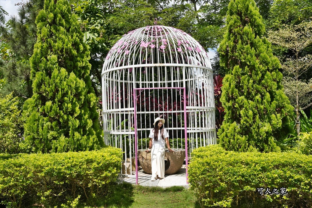 ig打卡,IG景點,三峽,三峽一日遊,三峽下午茶,三峽咖啡廳,三峽打卡,三峽景觀餐廳,三峽特色餐廳,三峽秘境,三峽美食推薦,九重葛步道,低消,免費停車,咖啡甜點,夢幻玻璃屋,大型裝置藝術,山林秘境,戶外用餐區,打卡熱點,拍照景點,新北,新北三峽,新北三峽醉月景觀餐廳,新北下午茶,新北咖啡廳,新北景點,新北約會,新開幕餐廳,景觀咖啡,景觀咖啡廳,景觀餐廳,玻璃屋,異國風情餐廳,粉紅頑皮豹,粉紅頑皮豹打卡,約會餐廳,綠意庭園,網美咖啡,網美咖啡廳,網美景點,網美餐廳,落羽松,落羽松大道,親子景點,輕食咖啡廳,醉月,醉月景觀餐廳,雙心裝置,鳶山紅樓