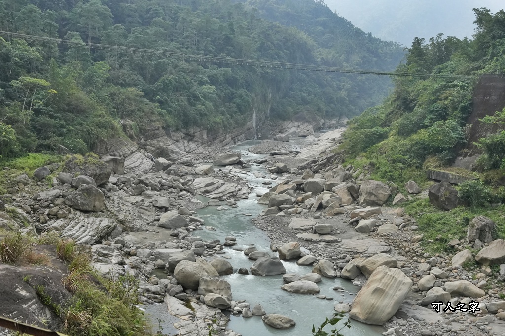 ig打卡,古坑景點,地質奇景,天長地久瀑布步道,森林浴,瀑布祕境,療癒系景點,自然寶庫,親子步道,貝殼化石,輕鬆健行,雲林古坑