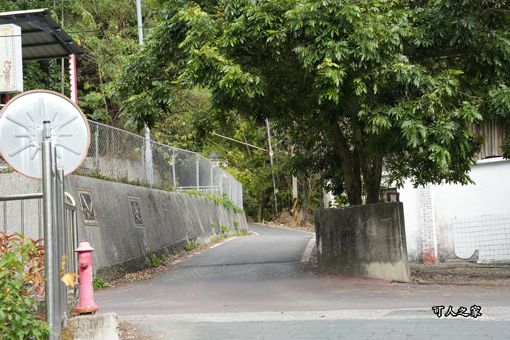 台中【不在家甜點】山林裡的預約制秘境,手作甜點與茶時光 ,寵物友善咖啡廳 @可人之家 @可人之家