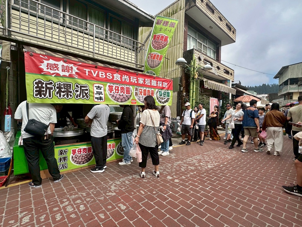 嘉義一日遊,嘉義太平老街,嘉義小吃,嘉義旅遊,太平老街必吃,太平老街美食,手工貢丸,梨子腳山步道,草仔粿,高麗菜包