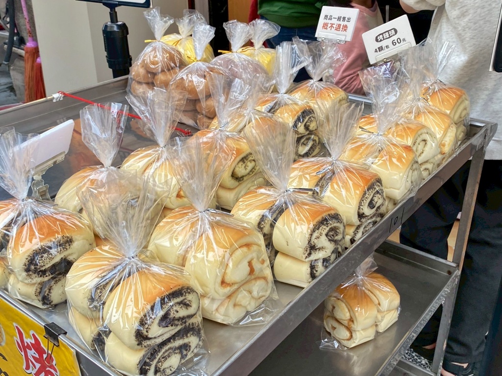 古早味,旗山一日遊,旗山伴手禮,旗山大腸包小腸,旗山小吃,旗山必吃,旗山春捲,旗山景點,旗山紅糟肉,旗山美食推薦,旗山老街美食,旗山豆花,旗山車站,旗山香蕉,旗山麵線羹,親子景點,週末去哪玩,高雄旗山