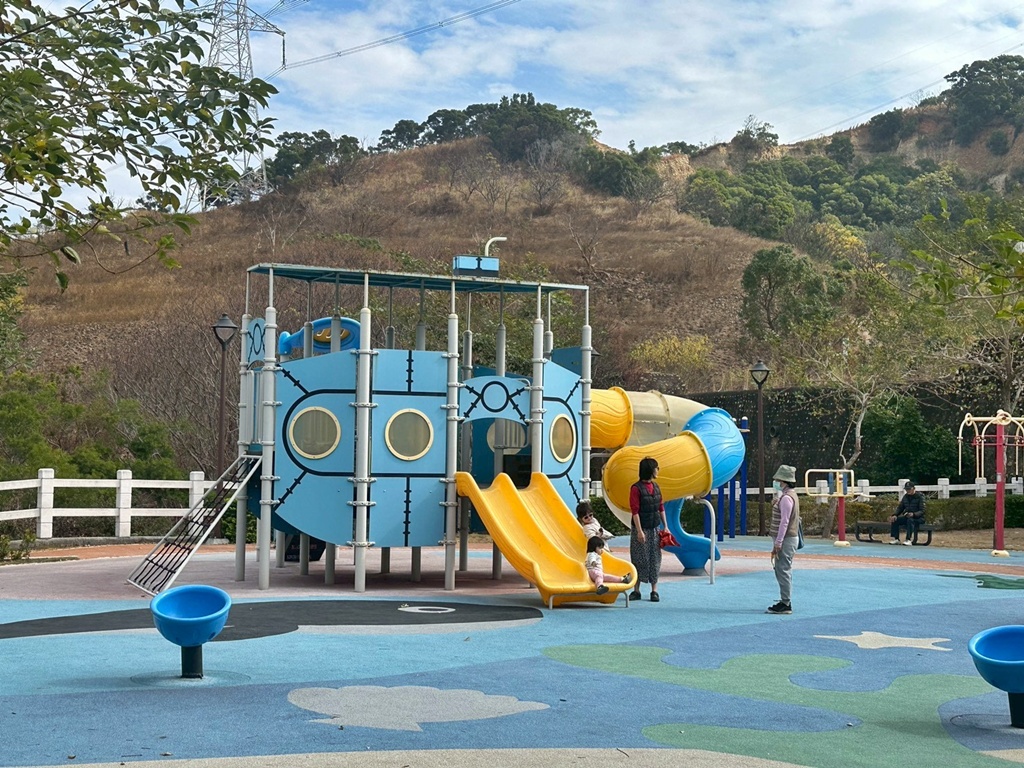 C路線,O型路線,休息涼亭,假日出遊,停車場,健行推薦,健行步道,台中步道,台中火力發電廠,台中龍井,國道三號橋下,土地公廟,大榕樹,大肚溪出海口,家庭健行,廁所,彰化線西鄉,戶外活動,木棧道,烤地瓜,登山,竹坑南寮登山步道,自然風光,親子共遊,觀景平台,踏青,輕鬆步道,雙龍搶珠,鯉魚山公園,龍井區,龍止觀