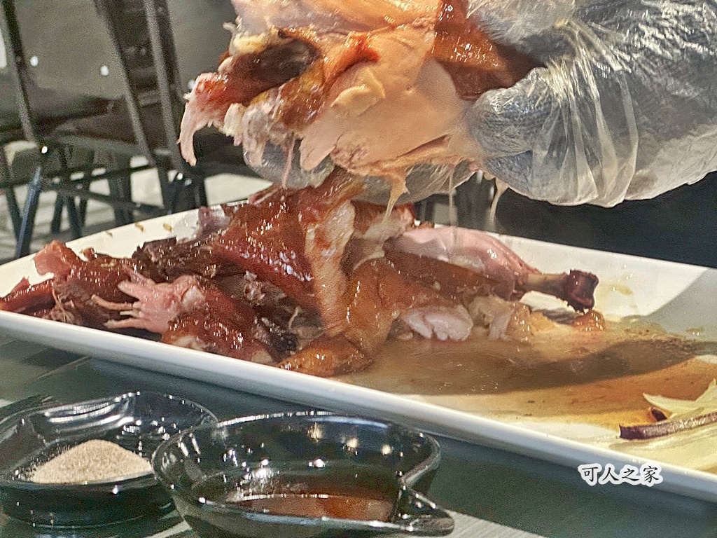 南投竹山美食,大仁哥蔗香脆皮桶仔雞,竹山桶仔雞,竹山烤雞 南投竹山美食,大仁哥蔗香脆皮桶仔雞,竹山桶仔雞,竹山烤雞