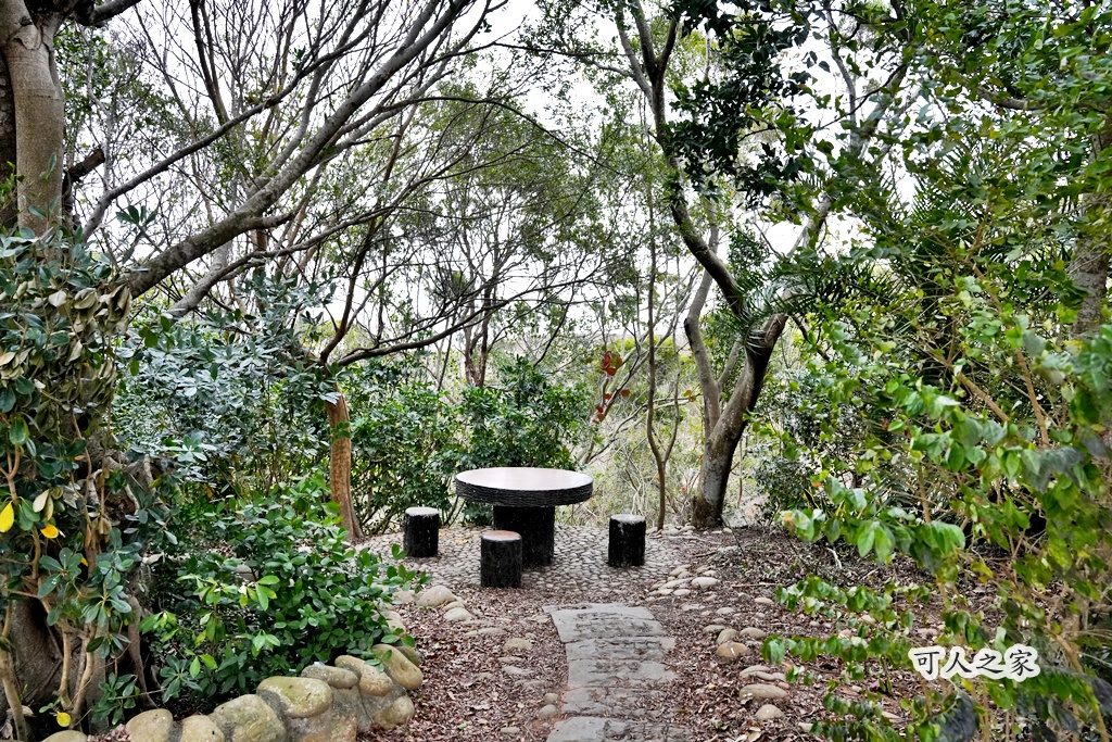 C路線,O型路線,休息涼亭,假日出遊,停車場,健行推薦,健行步道,台中步道,台中火力發電廠,台中龍井,國道三號橋下,土地公廟,大榕樹,大肚溪出海口,家庭健行,廁所,彰化線西鄉,戶外活動,木棧道,烤地瓜,登山,竹坑南寮登山步道,自然風光,親子共遊,觀景平台,踏青,輕鬆步道,雙龍搶珠,鯉魚山公園,龍井區,龍止觀