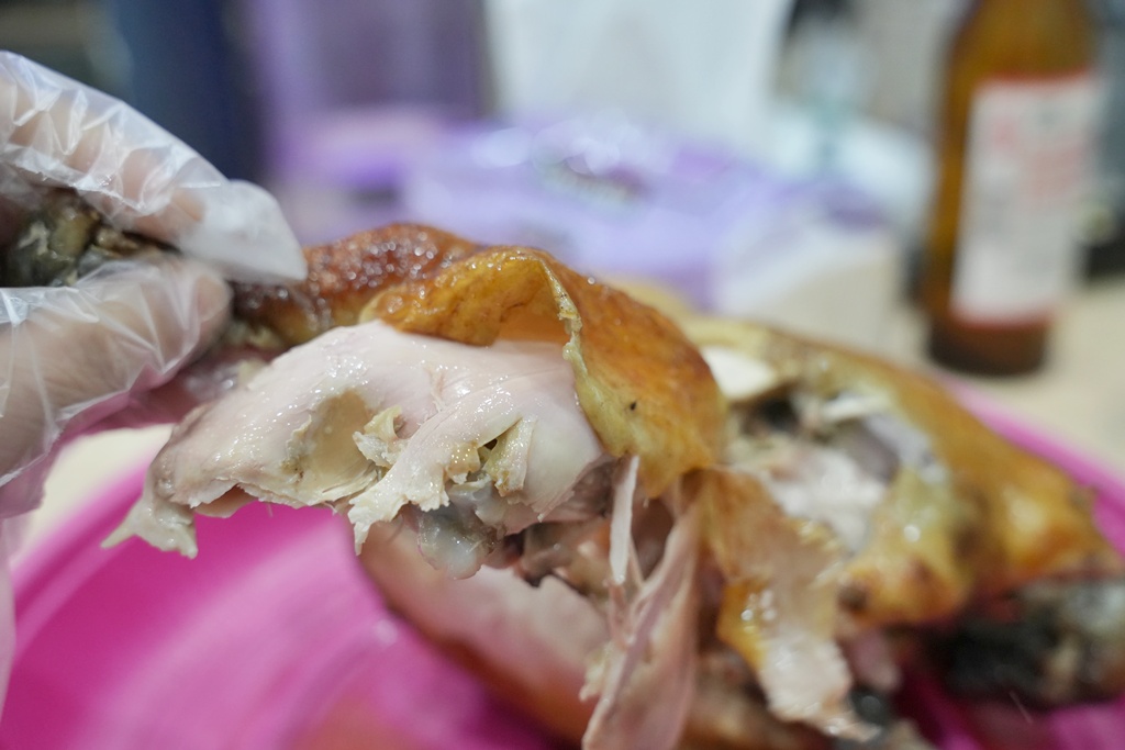 台中桶仔雞,台中烤雞,在地美食,桶仔雞米血,桶仔雞貢丸,烤雞推薦,舊車路桶仔雞,隱藏版美食,龍井桶仔雞,龍井美食