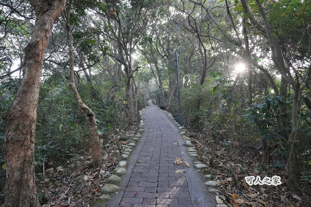 員林一日遊,員林景點,員林步道,彰化員林萬里長城步道,彰化步道推薦,森林芬多精,親子步道,輕鬆健行,高鐵景觀,鳳山寺