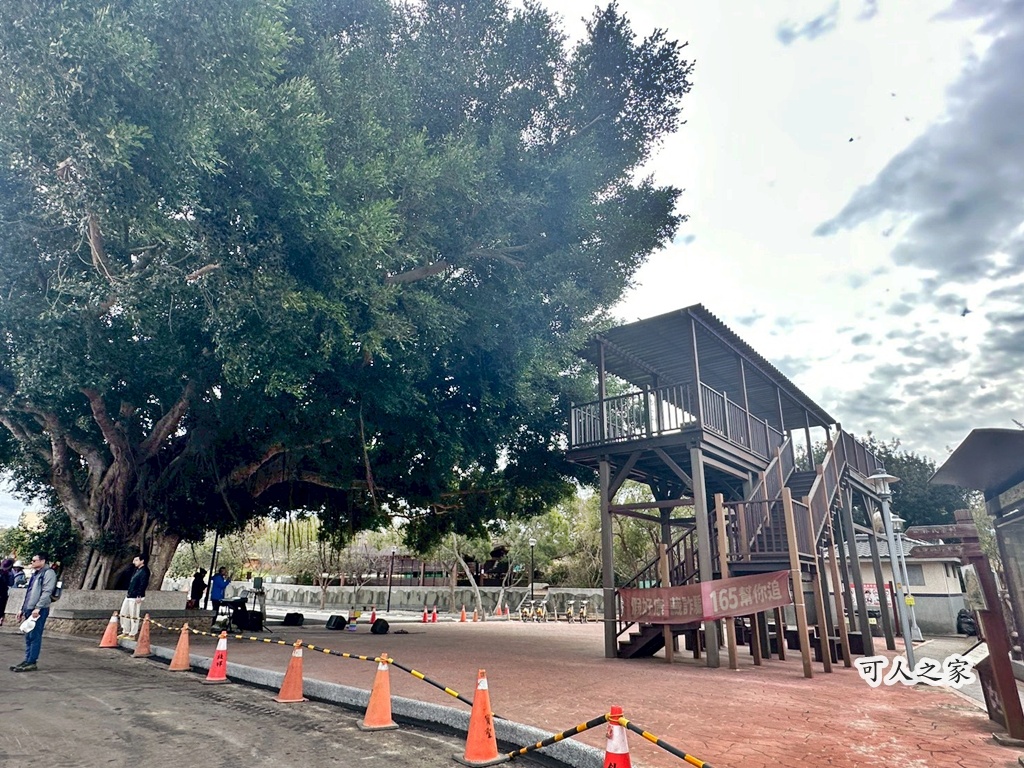 C路線,O型路線,休息涼亭,假日出遊,停車場,健行推薦,健行步道,台中步道,台中火力發電廠,台中龍井,國道三號橋下,土地公廟,大榕樹,大肚溪出海口,家庭健行,廁所,彰化線西鄉,戶外活動,木棧道,烤地瓜,登山,竹坑南寮登山步道,自然風光,親子共遊,觀景平台,踏青,輕鬆步道,雙龍搶珠,鯉魚山公園,龍井區,龍止觀