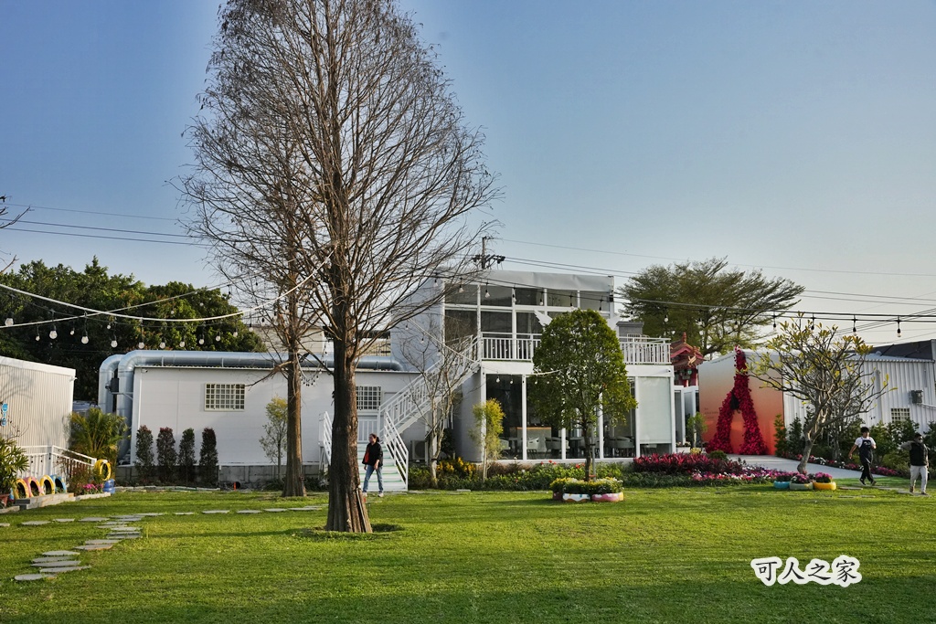 兒童遊戲區,史堤克先生虎尾,大片草皮,家庭聚餐。,景觀餐廳,溜小孩,牛排,玩沙池,自助吧,自助吧吃到飽,虎尾吃到飽,虎尾景觀餐廳,虎尾牛排,虎尾親子餐廳,雲林親子景點,電動挖土機,露營風餐廳