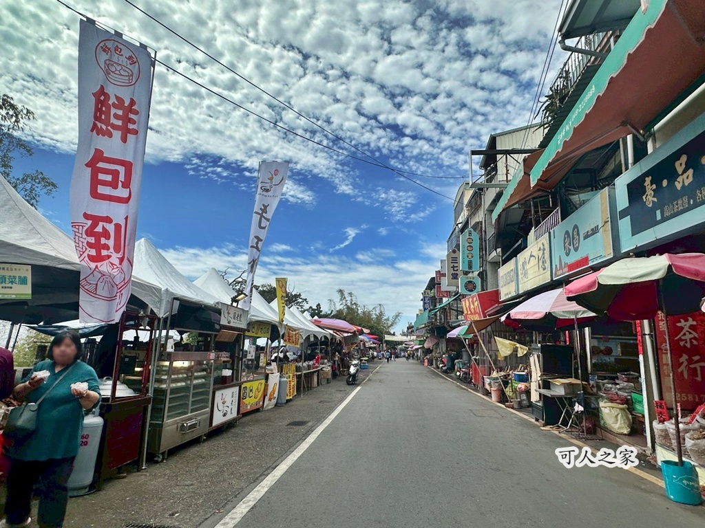 俯瞰景觀。,受天宮,坑內坑步道,彰化一日遊,彰化二水,彰化賞花,百年古道,親子步道,豐柏廣場,黃花風鈴木 俯瞰景觀。,受天宮,坑內坑步道,彰化一日遊,彰化二水,彰化賞花,百年古道,親子步道,豐柏廣場,黃花風鈴木