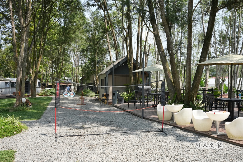 3JD HOME 二館- C Coffee,C Coffee,下午茶推薦,南投咖啡廳,南投景點,擼貓咖啡廳,療癒系咖啡廳,親子景點,露營區咖啡廳,預約制咖啡廳,餵動物咖啡廳,魚池咖啡廳