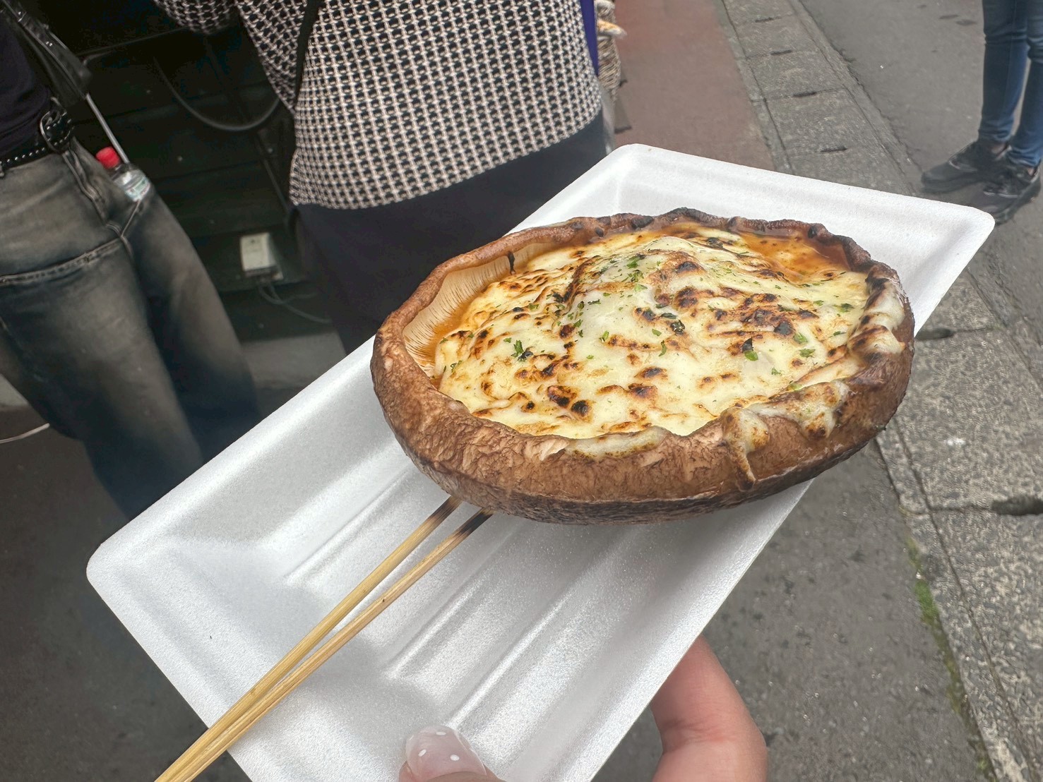 九州美食,創意料理,努努雞,和牛,布丁,拉麵,日本美食,烤香菇,燒咖哩,燒肉,福岡必吃,福岡旅遊,福岡美食,福岡餐廳,糸島美食,釜飯,預約制餐廳,麵包