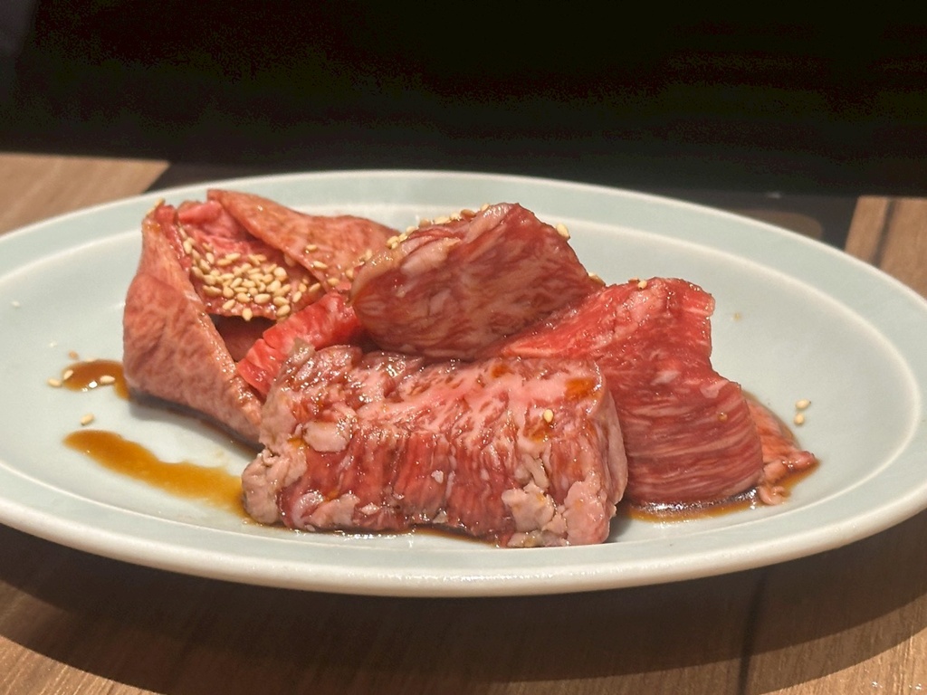 九州美食,創意料理,努努雞,和牛,布丁,拉麵,日本美食,烤香菇,燒咖哩,燒肉,福岡必吃,福岡旅遊,福岡美食,福岡餐廳,糸島美食,釜飯,預約制餐廳,麵包