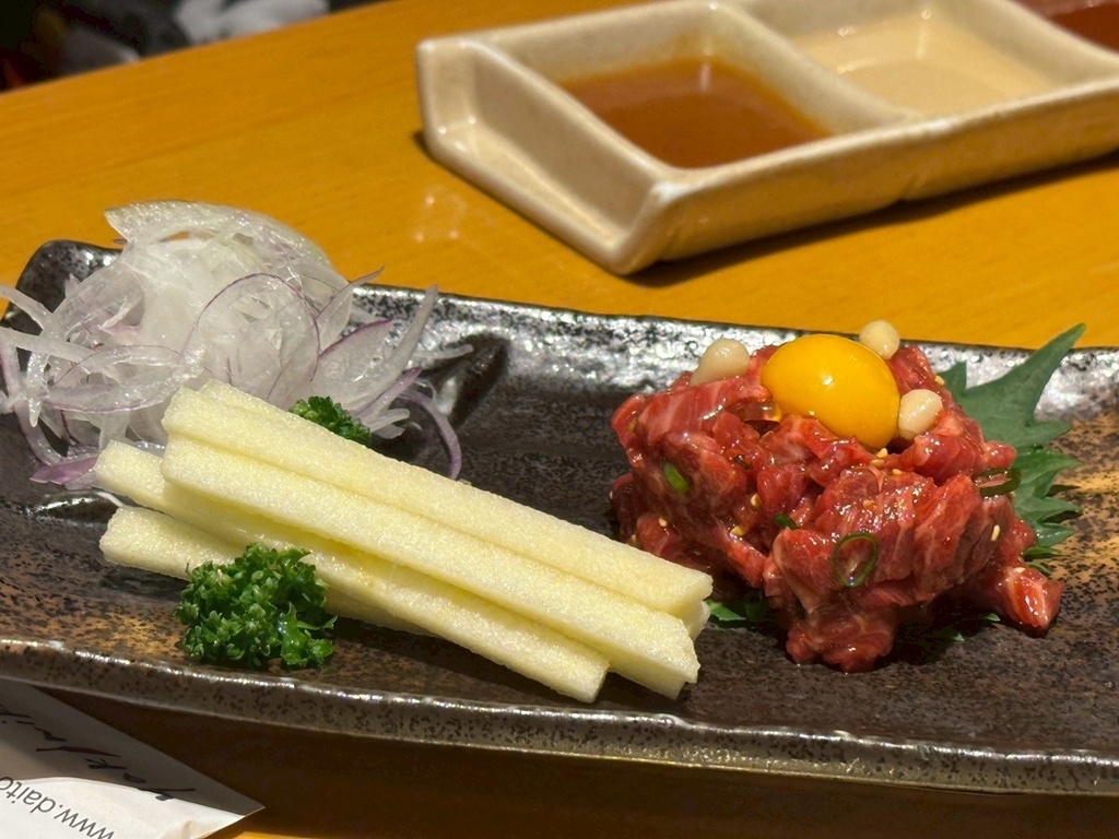 九州美食,創意料理,努努雞,和牛,布丁,拉麵,日本美食,烤香菇,燒咖哩,燒肉,福岡必吃,福岡旅遊,福岡美食,福岡餐廳,糸島美食,釜飯,預約制餐廳,麵包