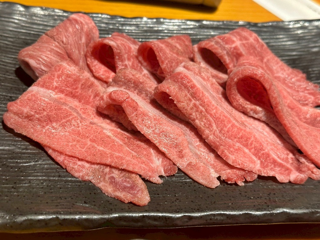 九州美食,創意料理,努努雞,和牛,布丁,拉麵,日本美食,烤香菇,燒咖哩,燒肉,福岡必吃,福岡旅遊,福岡美食,福岡餐廳,糸島美食,釜飯,預約制餐廳,麵包