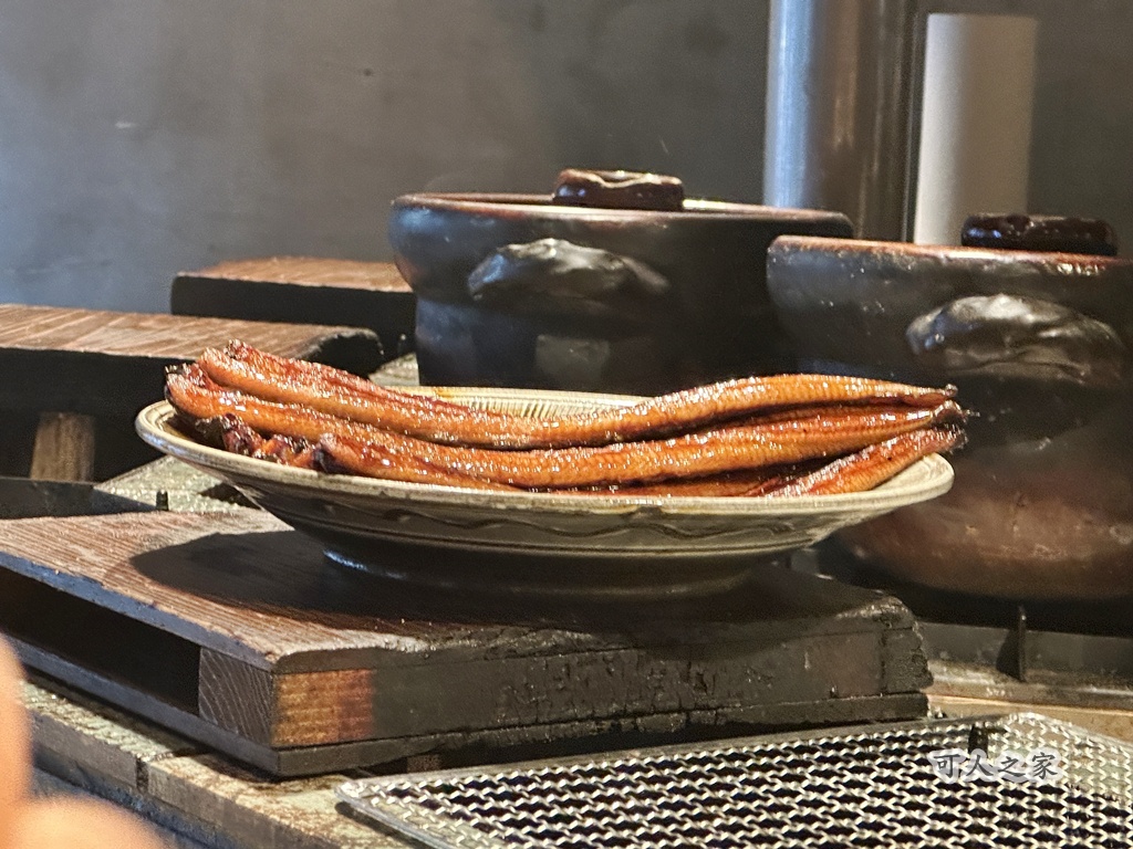 九州美食,創意料理,努努雞,和牛,布丁,拉麵,日本美食,烤香菇,燒咖哩,燒肉,福岡必吃,福岡旅遊,福岡美食,福岡餐廳,糸島美食,釜飯,預約制餐廳,麵包