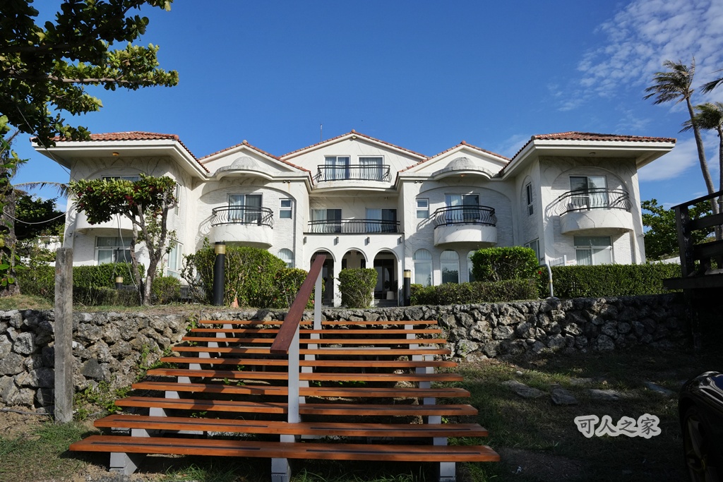 墾丁姊妹沙灘別墅,沙灘,海景4人房附陽台,船帆石住宿推薦,草地