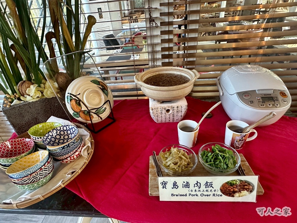 墾丁姊妹沙灘別墅,沙灘,海景4人房附陽台,船帆石住宿推薦,草地