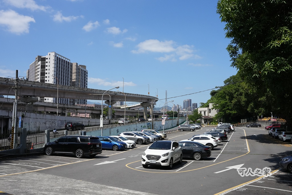 台北秘境【小觀音山木棧道】延伸感十足的木棧道,城市裡的療癒系散步秘境! @可人之家 @可人之家