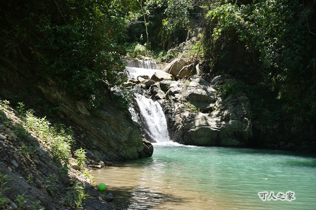 O型步道,嘉義旅遊,嘉義秘境,嘉義阿里山,夏日消暑,天然山泉,屯阿巴娜步道,戲水景點,旅遊攻略.,森林浴,水火同源,瀑布推薦,瀑布秘境,珈雅瑪瀑布,翡翠溪谷,茶山村,避暑勝地,開車直達,阿里山景點