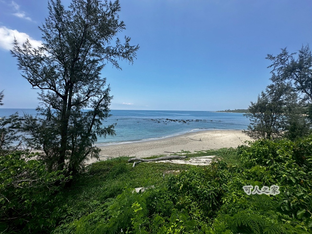 可可娜咖啡,台東景點,小魚兒的家,屏東咖啡廳,屏東景點,慢活,景觀咖啡廳,浪漫景點,秘境咖啡廳,窯烤麵包,紀早灣麵包果咖啡坊,花東海岸公路,親子旅遊,親子景點,賞夕陽,賞海景