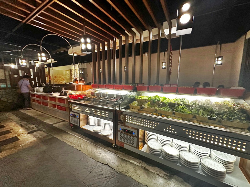北斗~萬八鍋物,改為自助式取餐,新推出滷豬腳、麻辣鴨血、炸物 @可人之家 @可人之家