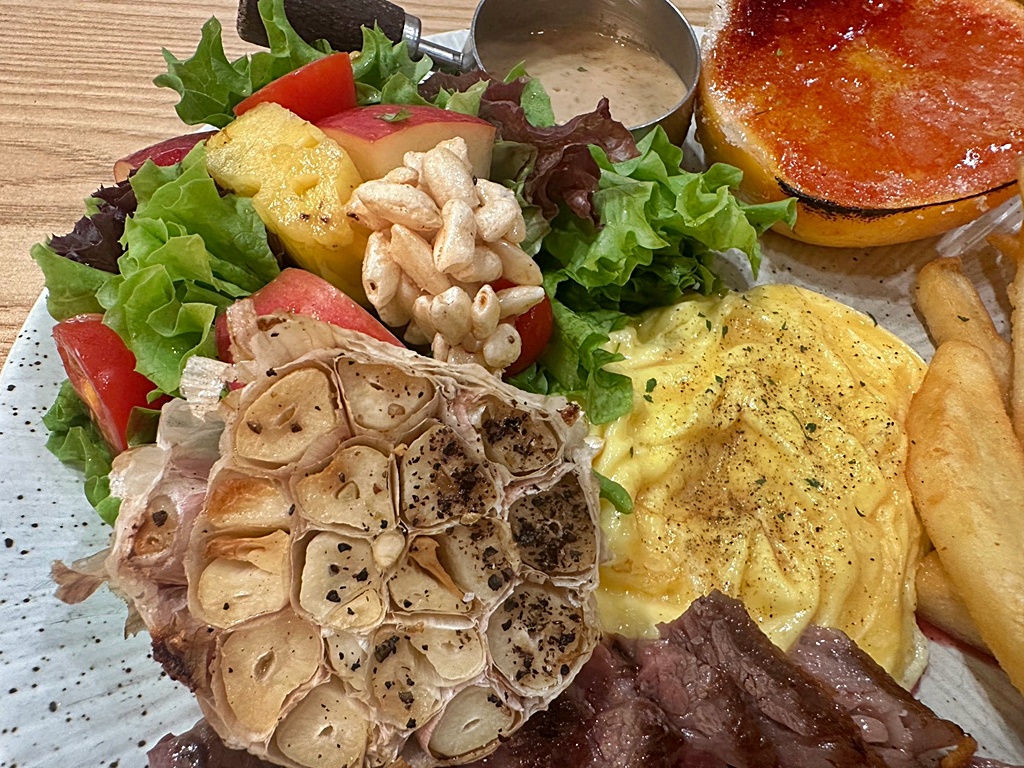 斗六下午茶,斗六早午餐,斗六美食,斗六親子餐廳,早午餐推薦,療癒系美食,貓咪餐廳,雲林早午餐,雲林美食,麋鹿爺爺